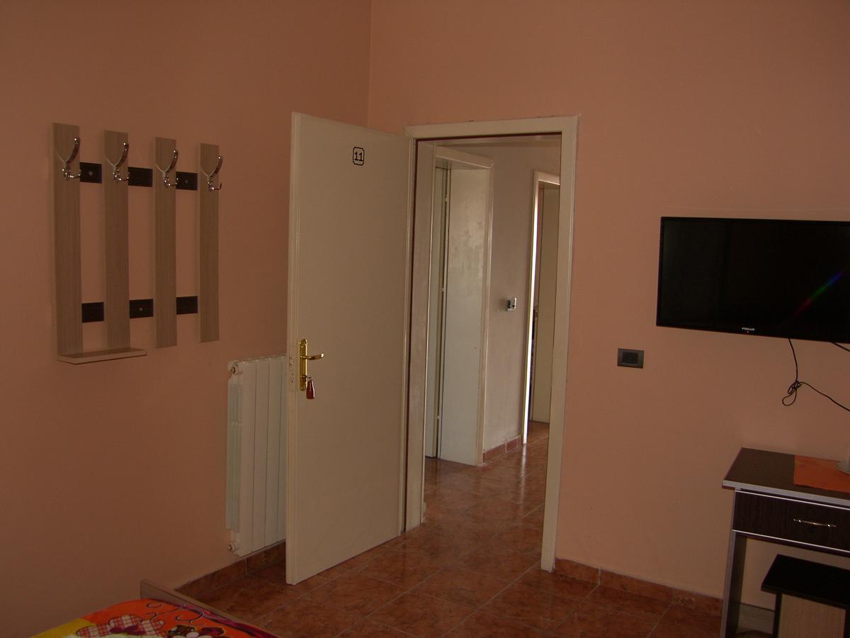 Shkodra Hotel Dış mekan fotoğraf