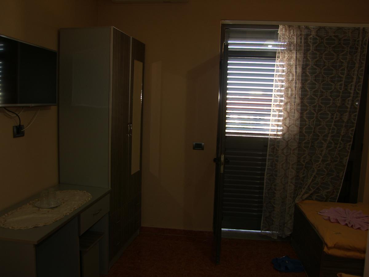 Shkodra Hotel Dış mekan fotoğraf